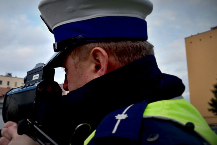 1500 zł mandatu i 13 punktów karnych dla kierowcy skody