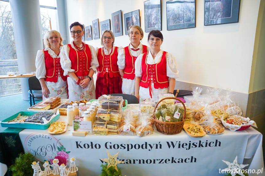 Kiermasz świąteczny w RCKP w Krośnie [ZDJĘCIA]