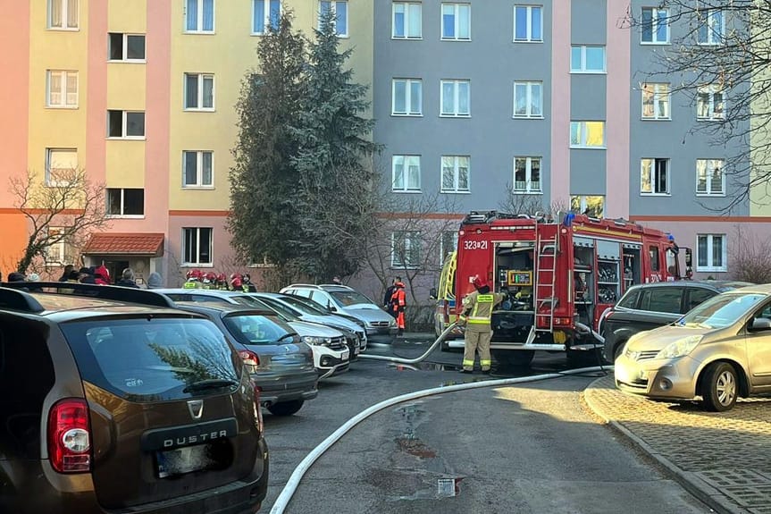 Tragiczny pożar w bloku na ulicy Osmeckiego w Rzeszowie