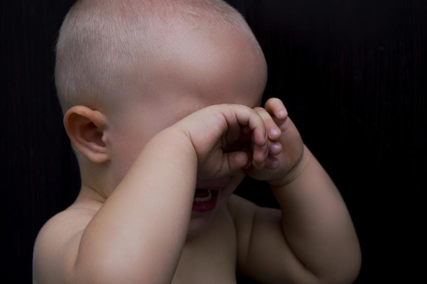 Szokująca informacja. 10-miesięczne dziecko w szpitalu, rodzice aresztowani