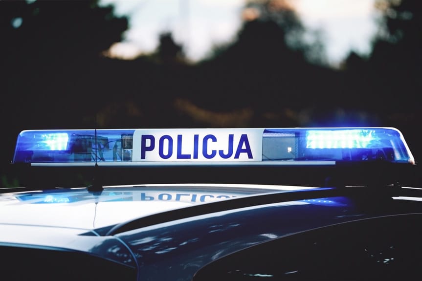 Uwierzyła, że syn spowodował wypadek. Seniorka straciła 100 tys. zł