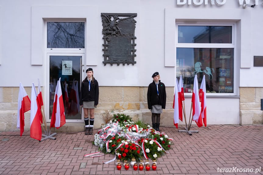 "Cisza" dla Wyklętych. Krosno pamięta o ofiarach komunistycznego terroru [ZDJĘCIA]