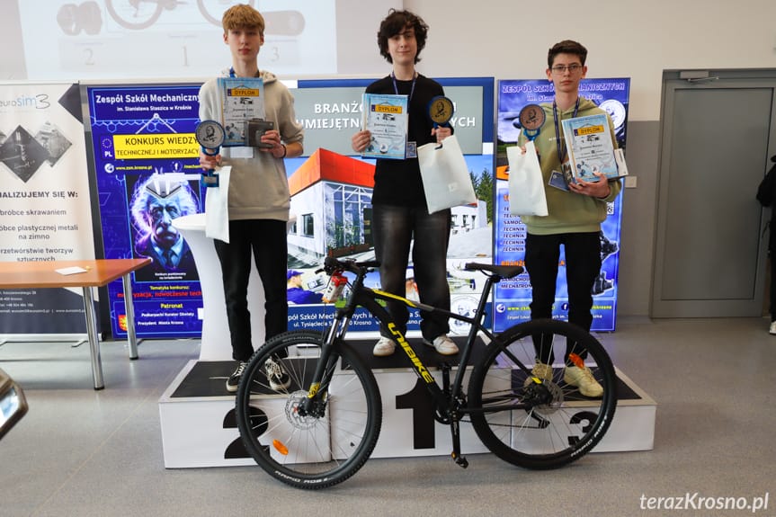 Pasjonaci motoryzacji i techniki rywalizowali w Mechaniku [ZDJĘCIA]