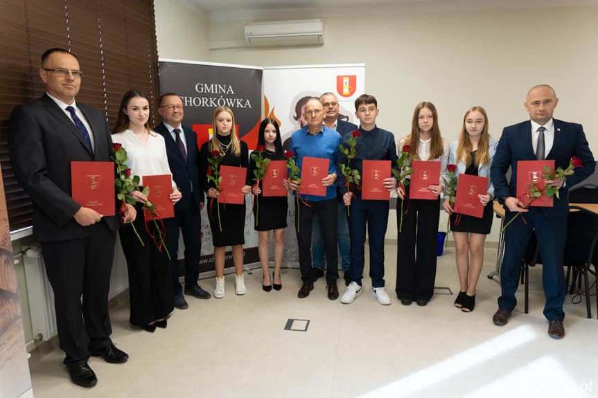 Sportowcy i trenerzy z gminy Chorkówka uhonorowani