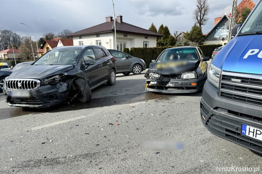 Kolizja na DK19 w Miejscu Piastowym