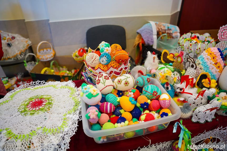 Kiermasz Wielkanocny w RCKP w Krośnie [ZDJĘCIA]
