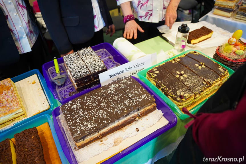 Kiermasz Wielkanocny w RCKP w Krośnie [ZDJĘCIA]