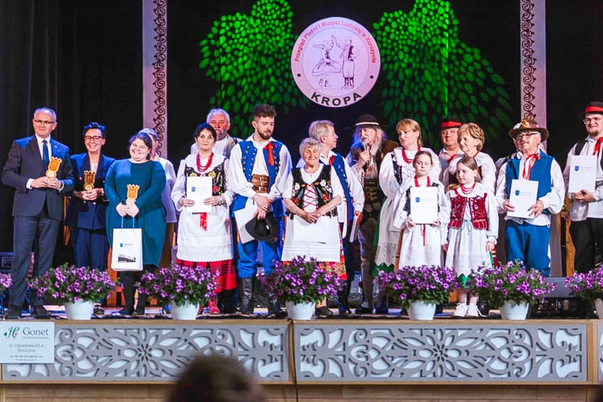 Kultura ludowa żyje. XXII Przegląd Pieśni i Muzyki Ludowej "Kropa" w Korczynie