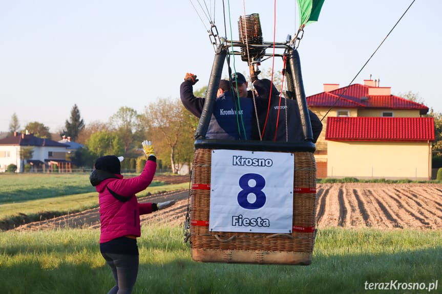 Poranne konkurencje balonowe. 2 maja Krosno