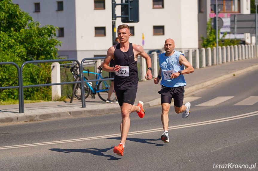 XXV Krośnieński Bieg Konstytucji i Zawody Nordic Walking [ZDJĘCIA]