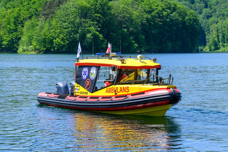 Bieszczadzkie Pogotowie Ratunkowe gotowe na sezon z nową motorówką