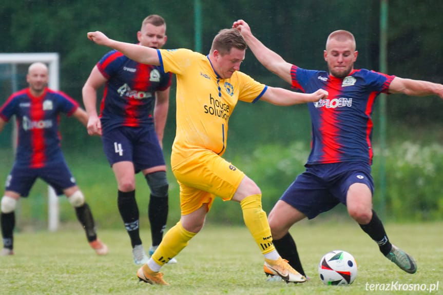 Orzeł Faliszówka - Ostoja Kołaczyce 2:1