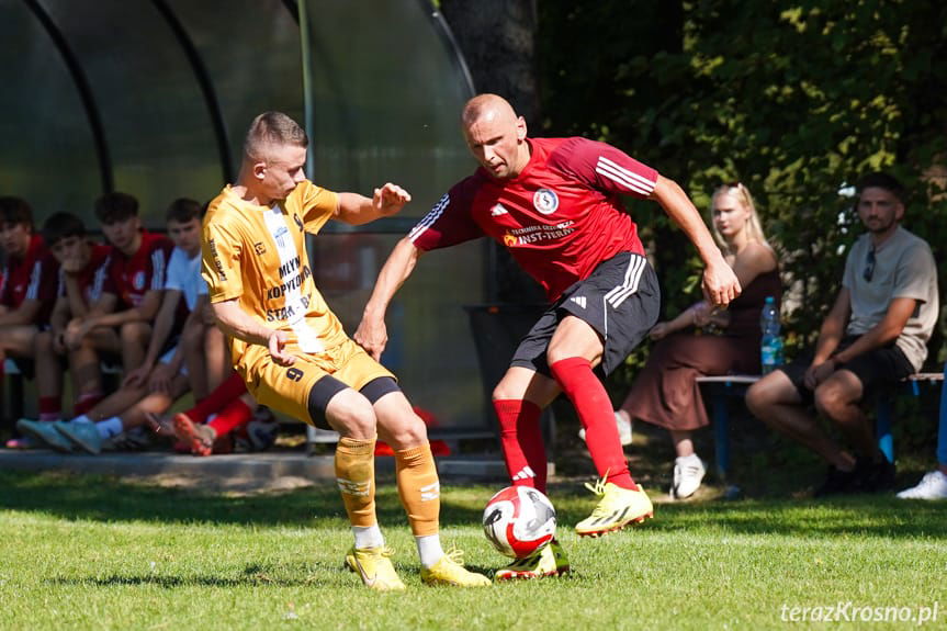 Z meczu Jasiołka Świerzowa Polska - Polonia Kopytowa