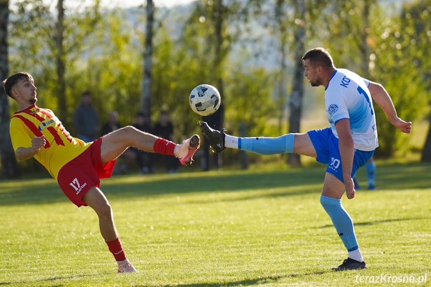 Tęcza Zręcin rozbiła Kotwicę Korczyna [ZDJĘCIA]