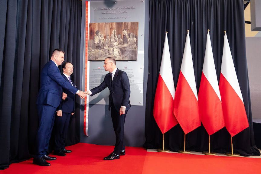 Lotnisko w Jasionce z nazwą Rodziny Ulmów