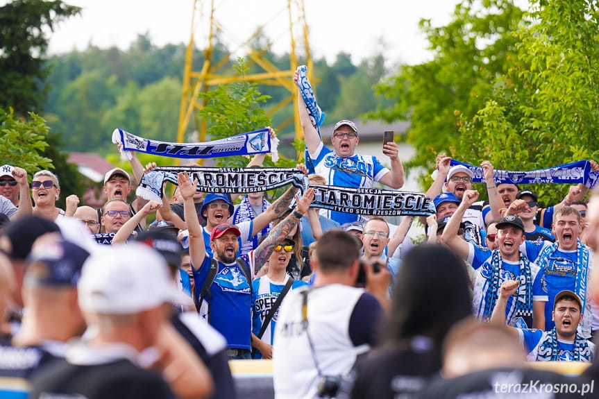 Derby Podkarpacia w Krośnie. Stal pokonała Wilki [ZDJĘCIA]