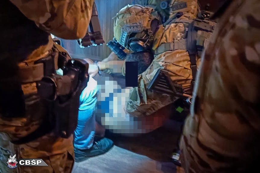 Policja rozbiła gangi pseudokibiców. Zatrzymano 23 osoby