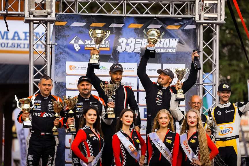 Jarosław i Marcin Szejowie wygrywają Rajd Rzeszowski