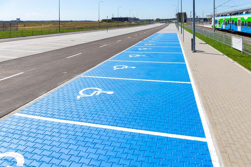 Parking długoterminowy na lotnisku w Jasionce już dostępny dla podróżnych!