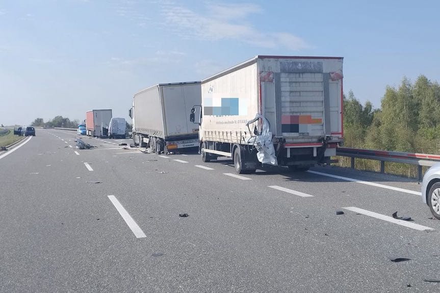 Wypadek na A4 w Zaczerniu