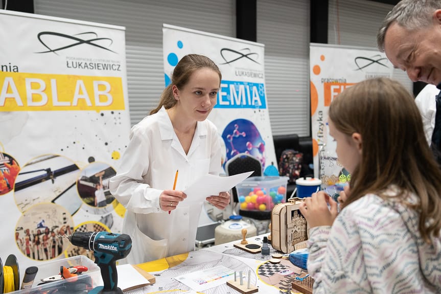 VIII Nocne Spotkanie z Nauką na Politechnice Rzeszowskiej [ZDJĘCIA]