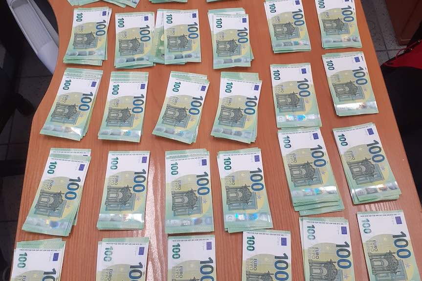 Tysiące euro w odzieży