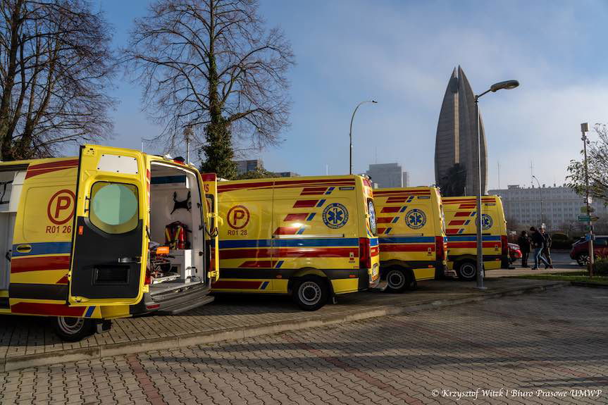 Nowe ambulanse dla rzeszowskiego pogotowia 