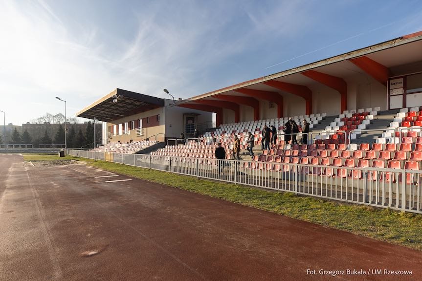 Rozpoczyna się budowa PCLA