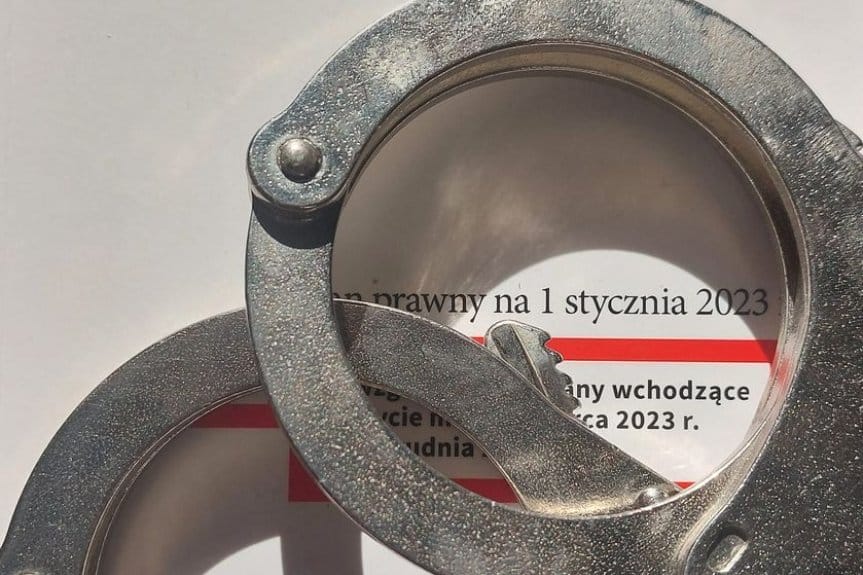 Policjanci zatrzymali podejrzanych o pobicie