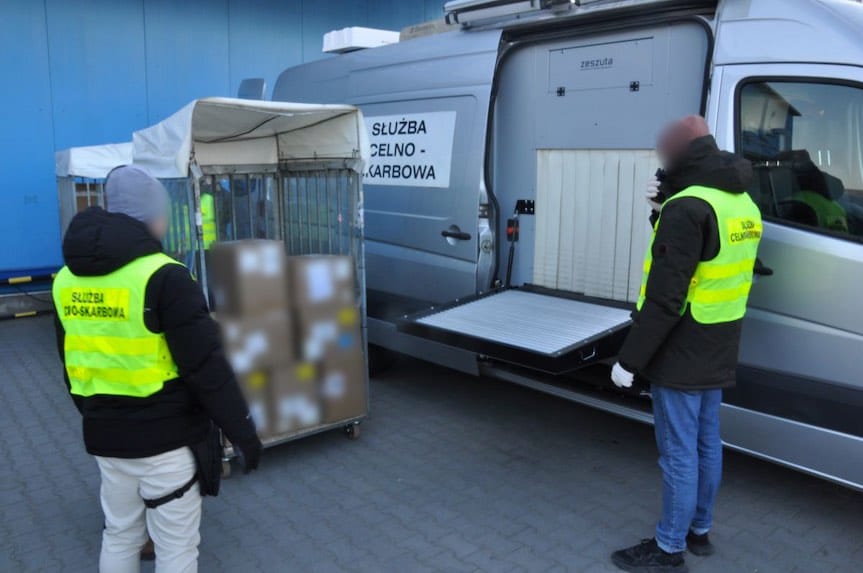 KAS przechwyciła 3 tys. nielegalnych e-papierosów