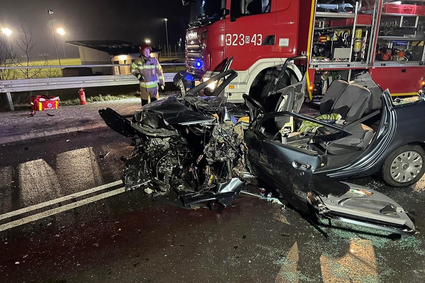 Wypadek w Rudnej Wielkiej. Zderzenie samochodu z dzikiem