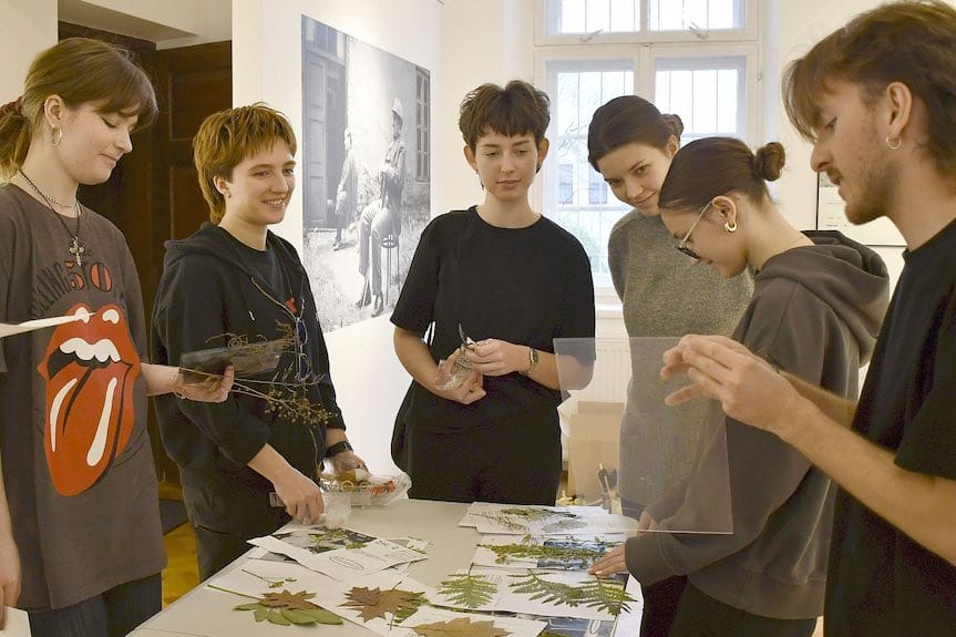 Programy grantowe na działania kulturalne dla młodzieży i seniorów