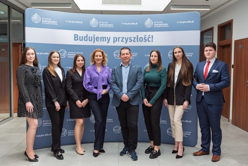 Studenci Politechniki Rzeszowskiej liderem w regionie pod względem ilości stypendystów Ministra Nauki