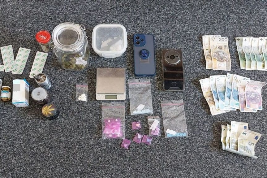 Odpowiedzą za posiadanie znacznej ilości narkotyków