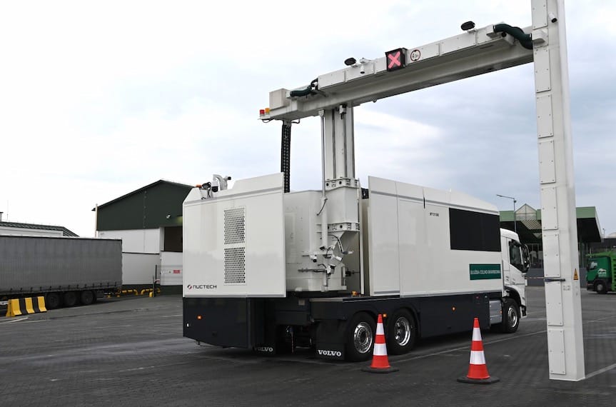 Nowe urządzenia RTG w podkarpackiej KAS