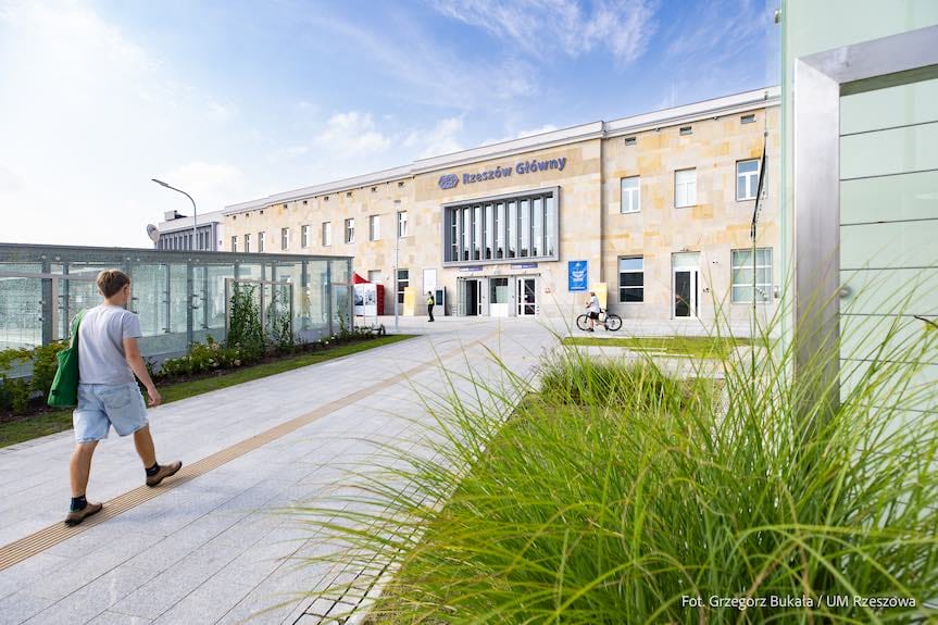 Rzeszów zyskał nowe centrum komunikacyjne i kulturalne