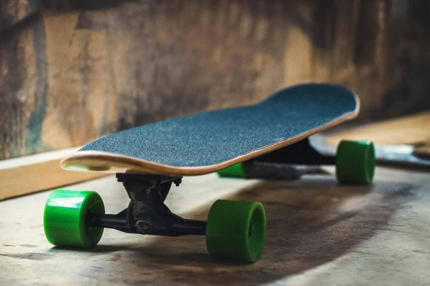 Przemyśl. Ukradł ze sklepu deskorolkę