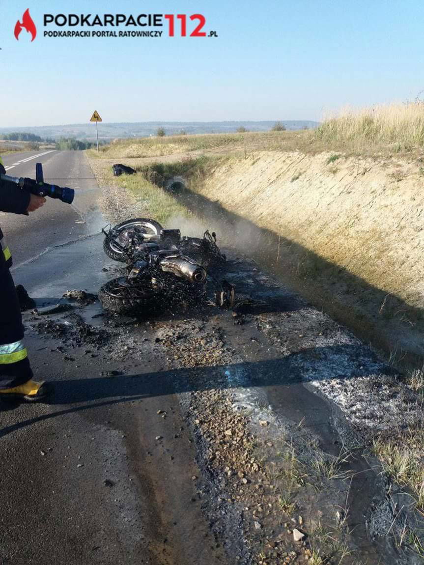 Pożar motocykla na Bramie do Biesczad