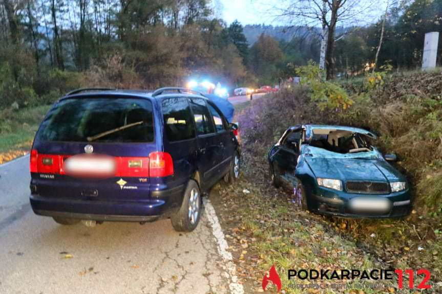 Wypadek w Krasnej, zderzenie dwóch samochodów