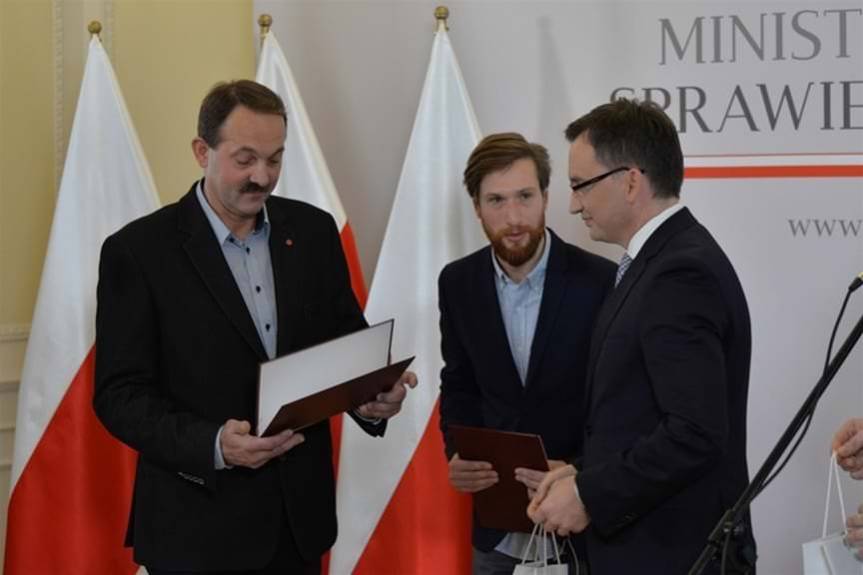 Nagrodzenie za bohaterstwo w Vivo!