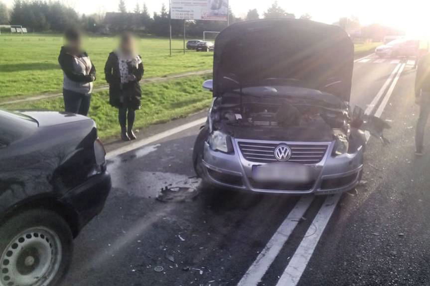 Zderzenie 4 samochodów w Moderówce