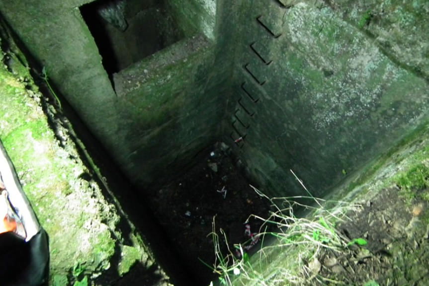 O mały włos od tragedii. 23-latek wpadł do szybu