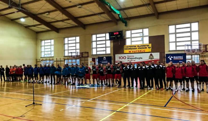 XX Mistrzostwa Województwa Podkarpackiego Strażaków PSP w Halowej Piłce Nożnej