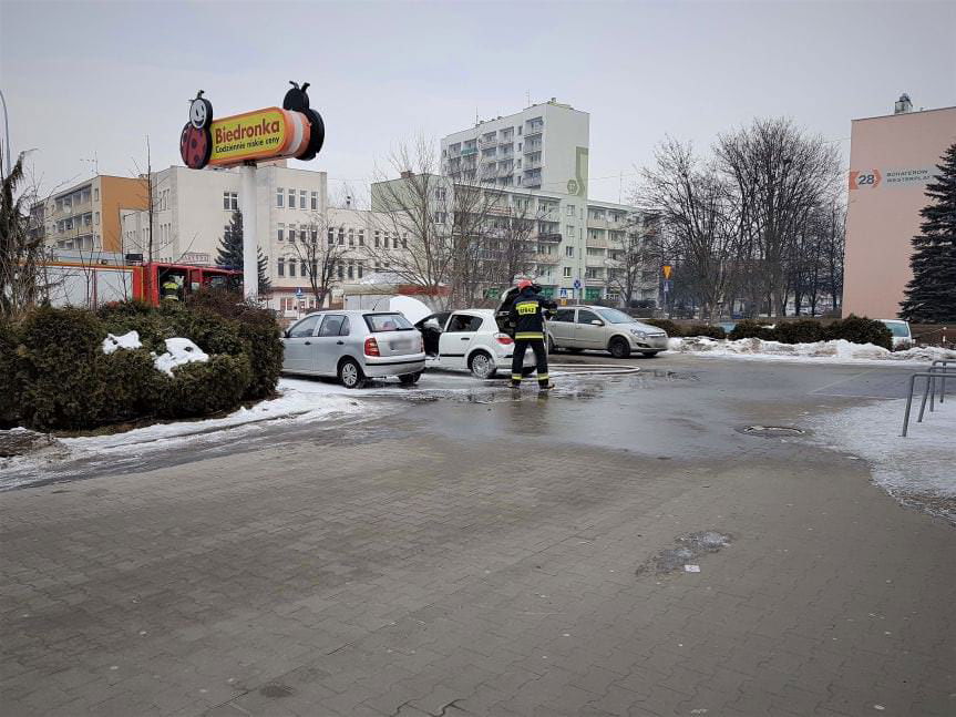 Pożar samochodu osobowego w Krośnie