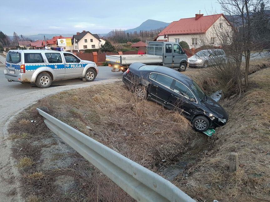 Teodorówka. Zderzenie volkswagena z renault