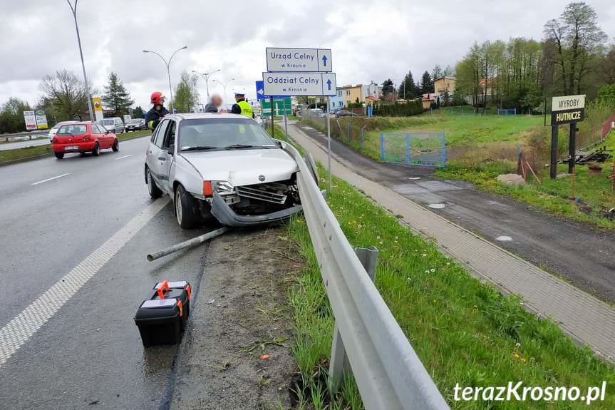 Kolizja drogowa na al.Jana Pawła ll w Krośnie