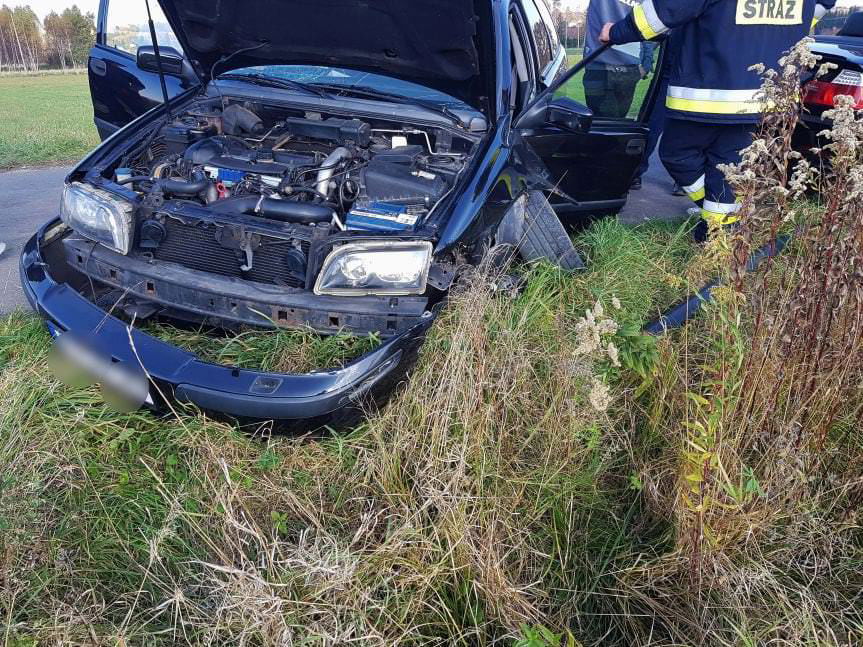 Zderzenie samochodów we Wrocance