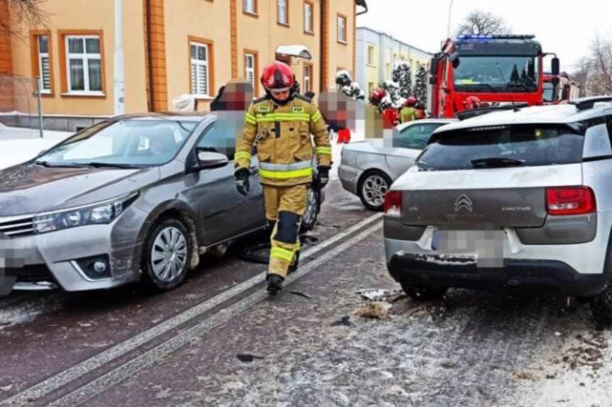 Przeworsk. Zderzenie trzech samochodów