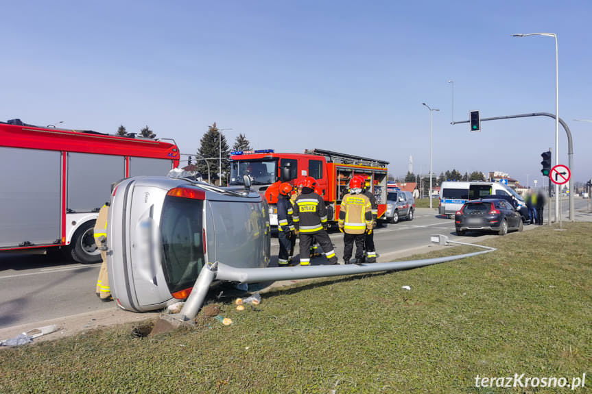 Krosno. Zderzenie dwóch samochodów osobowych