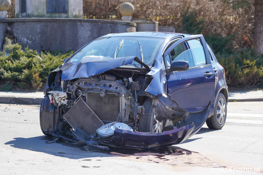 Krosno. Zderzenie dwóch samochodów